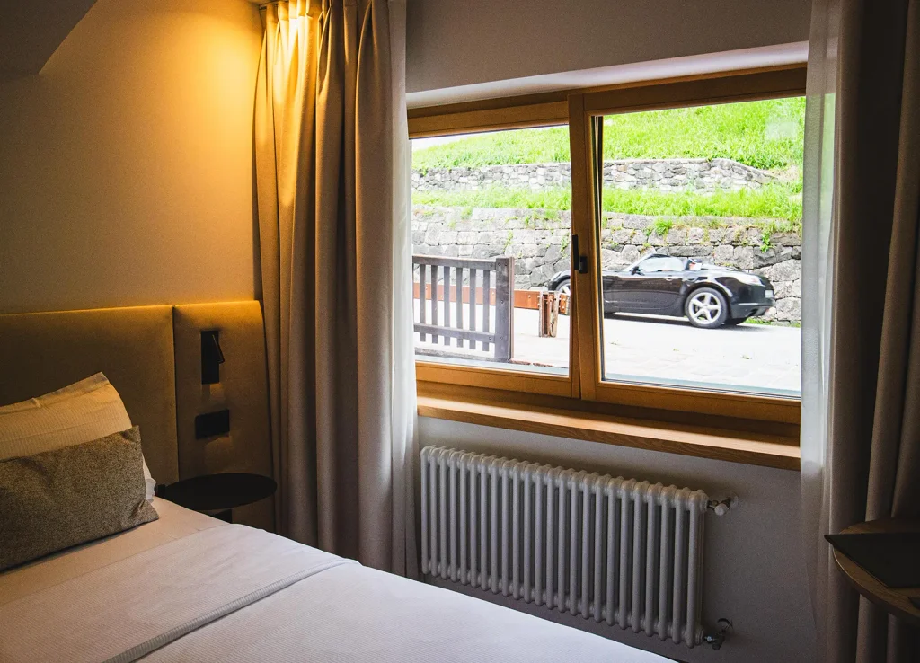 Essentia Room