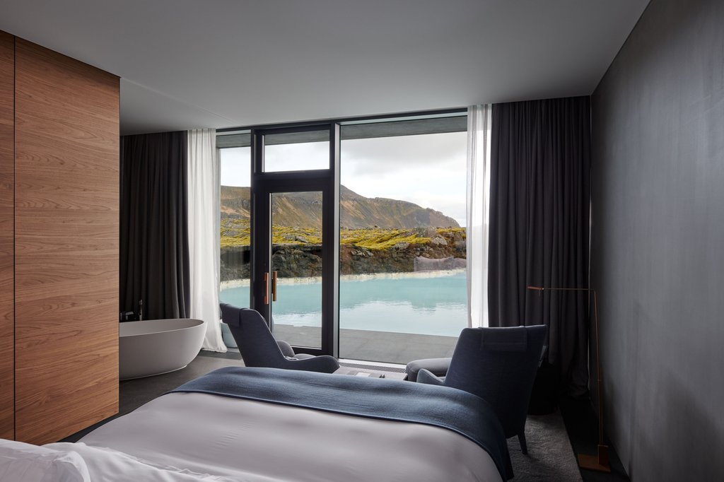 Lava Junior Suite King