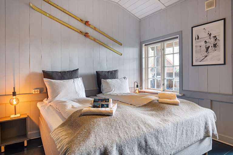 Dovre Room