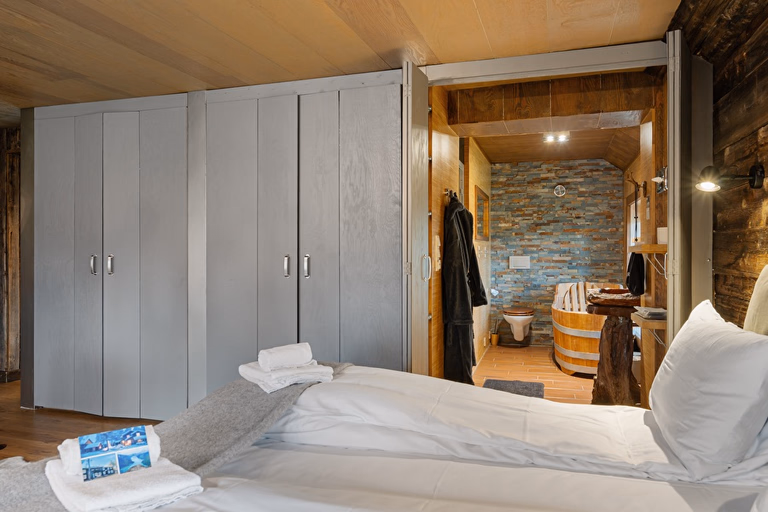 Besseggen Suite