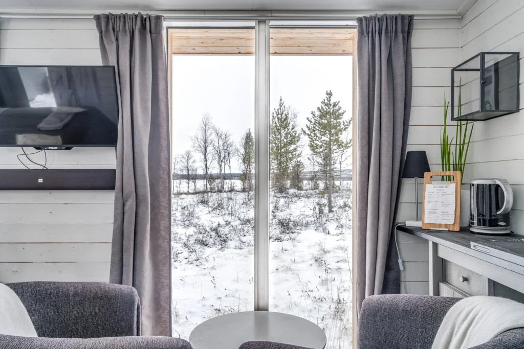 Cabin with Lakeview