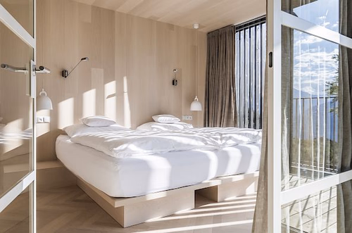 Q-Suite