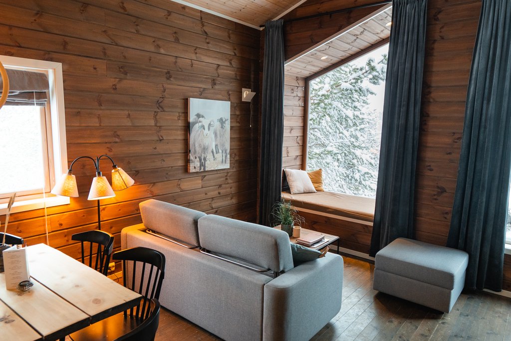 Cabin 1-6 Beds