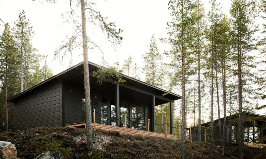 Arctic GlassHouse