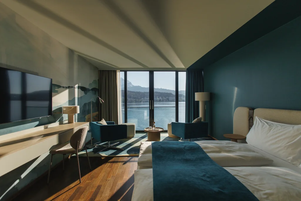 Lake View Deluxe