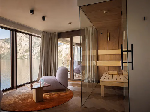 Panorama Sauna Suite