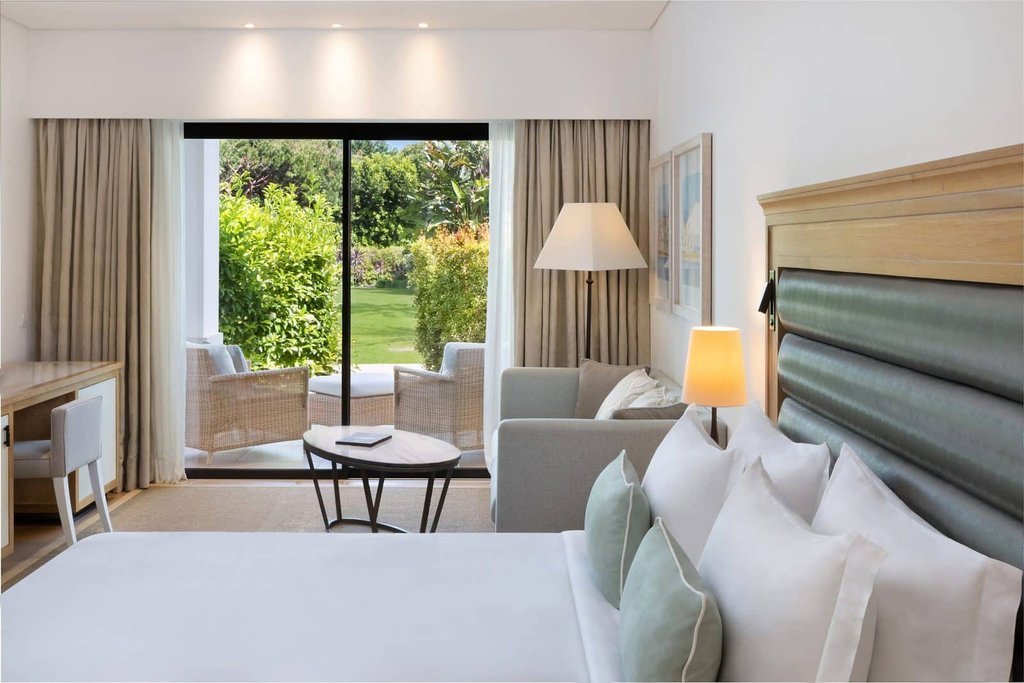 Pine Cliffs Ocean Suites 1 Bedroom Apartment