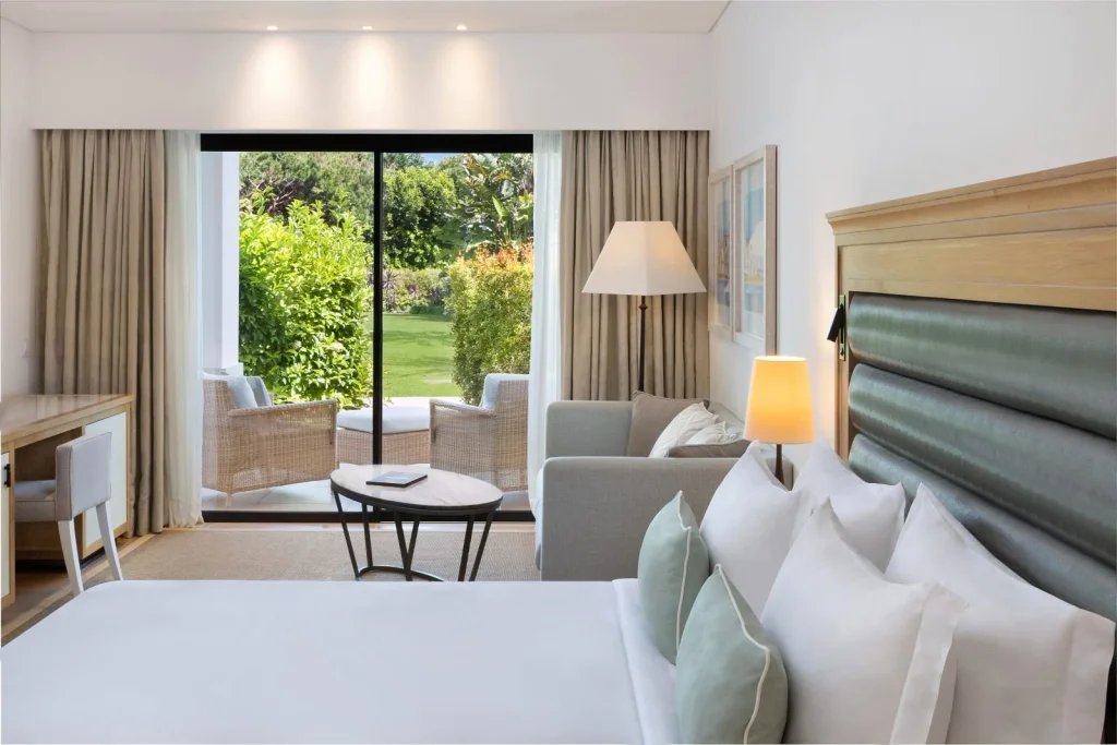 Pine Cliffs Hotel Junior Suite