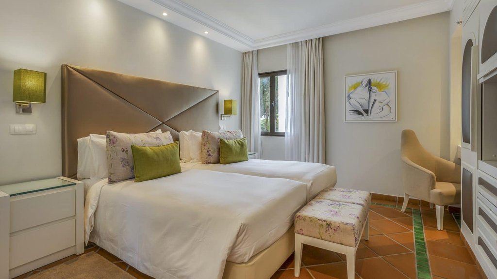 Pine Cliffs Gardens 3 Bedroom Suite