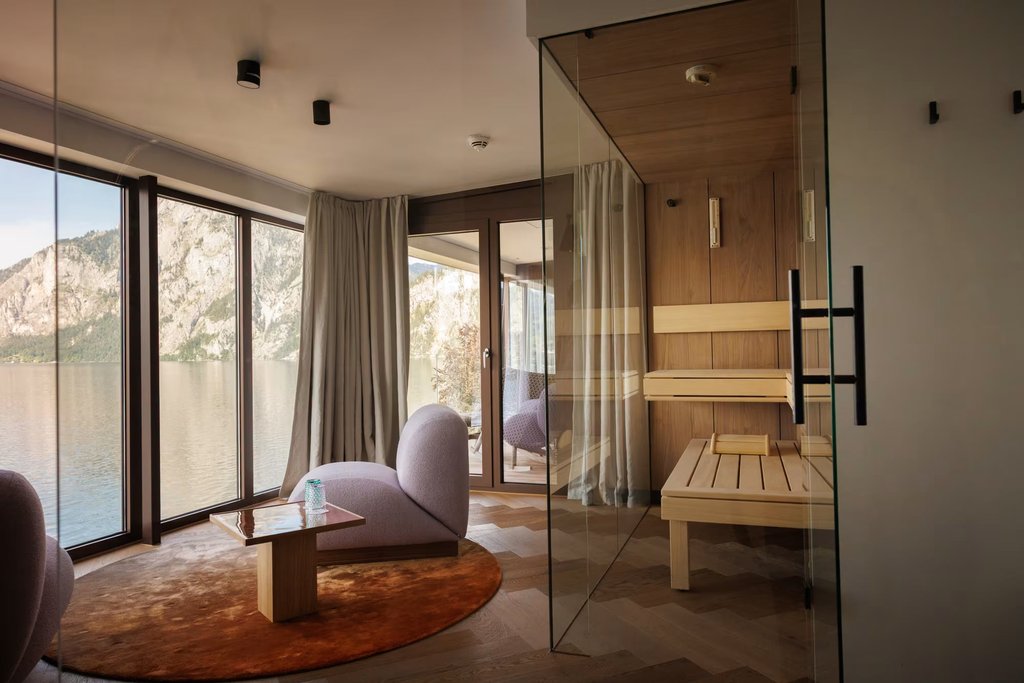 Panorama Sauna Suite