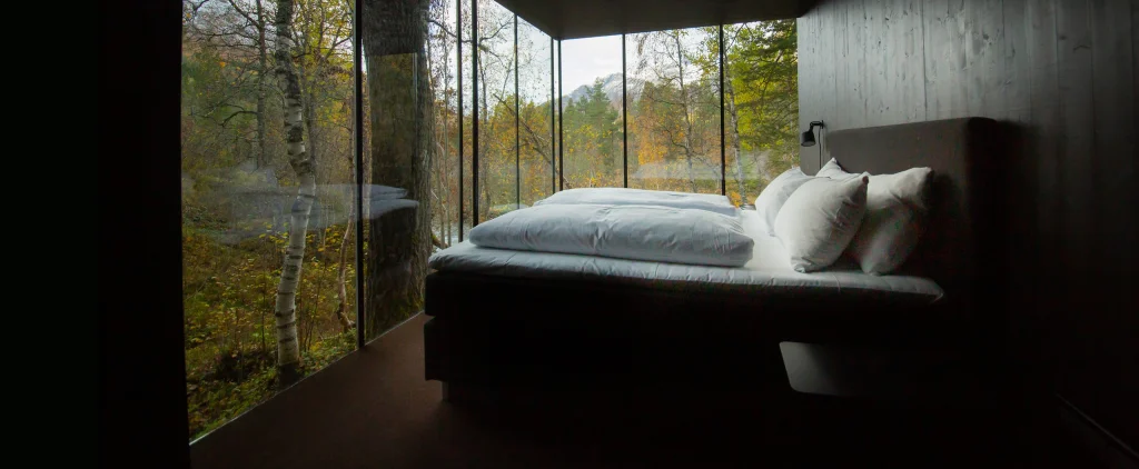 Landscape Room