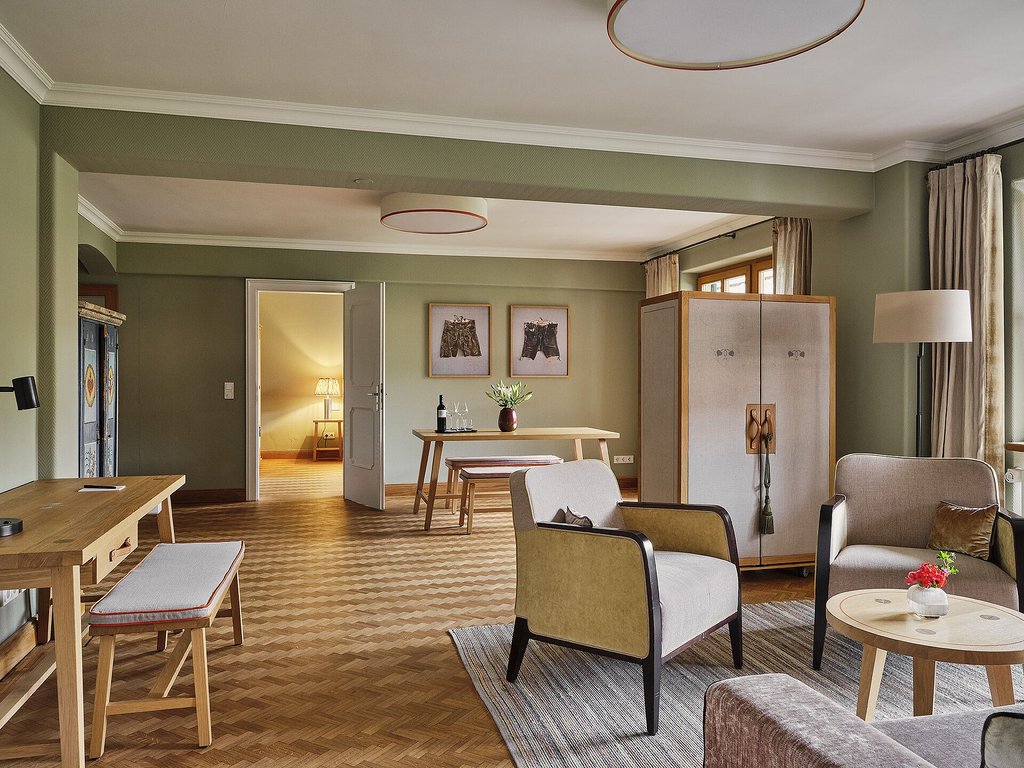 Junior Suite