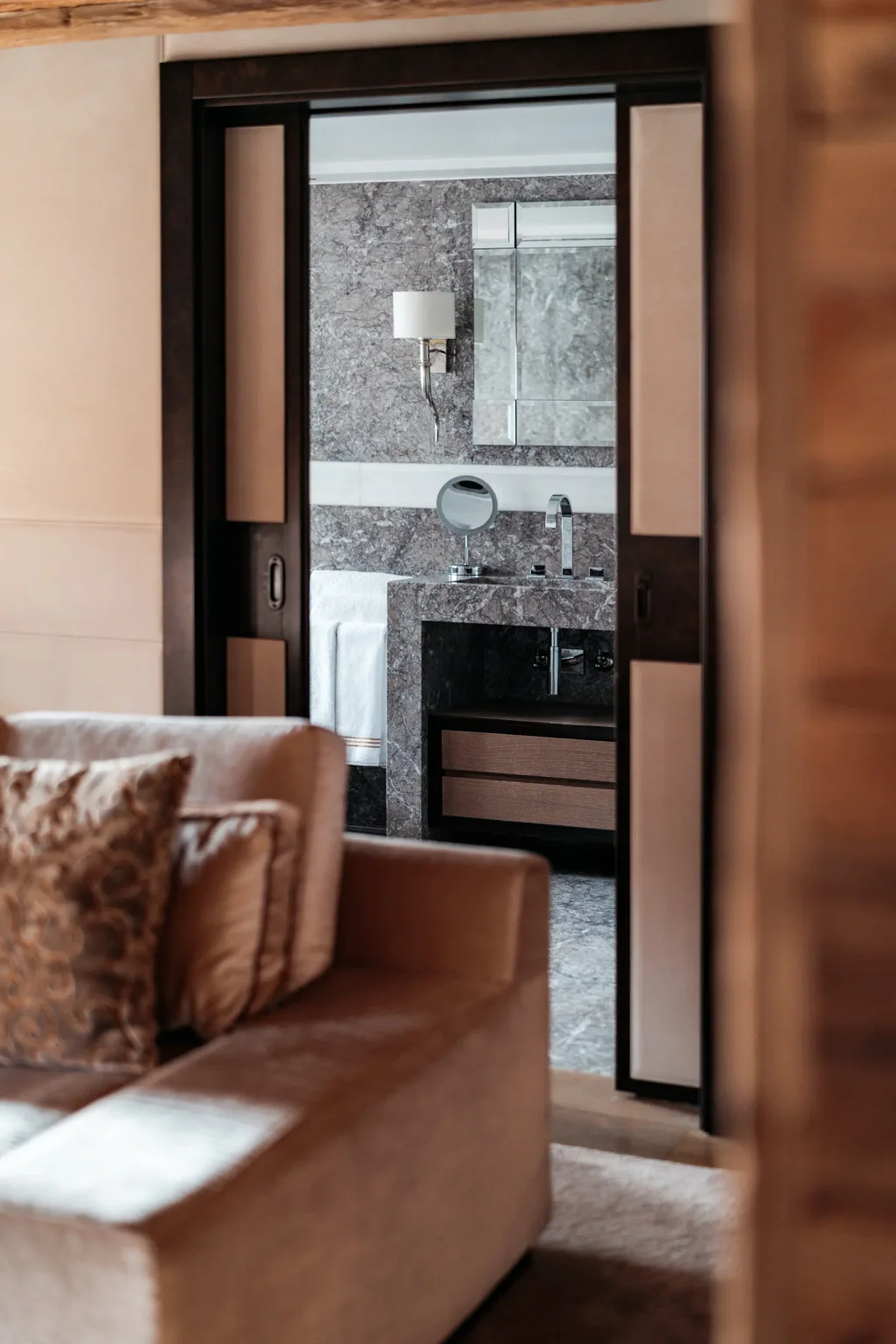 Suite (two-bedroom)