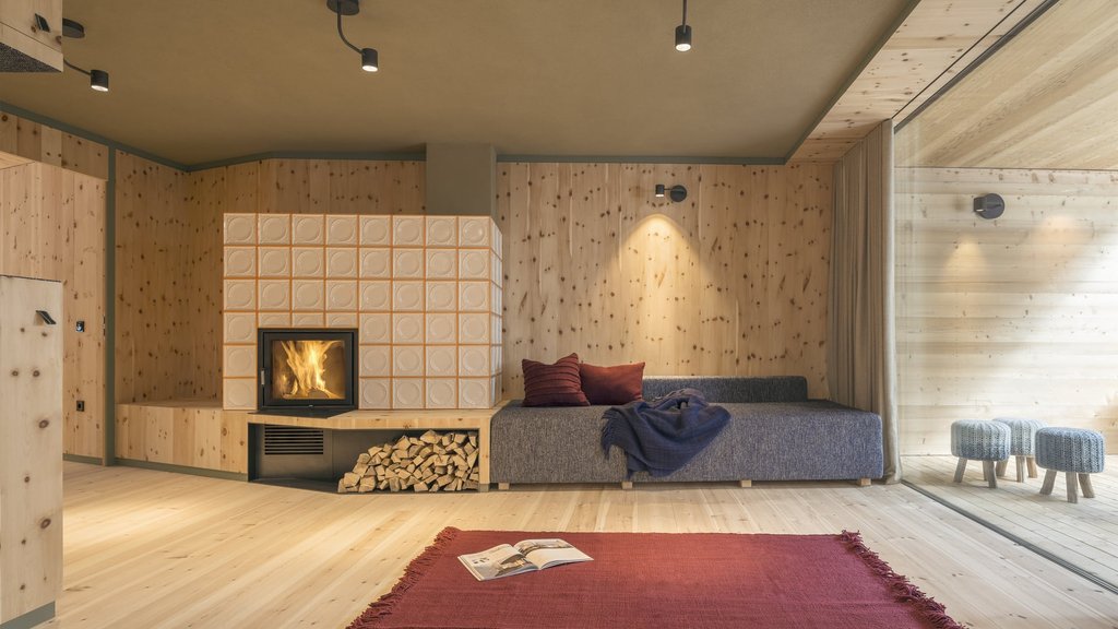 Lodge 1