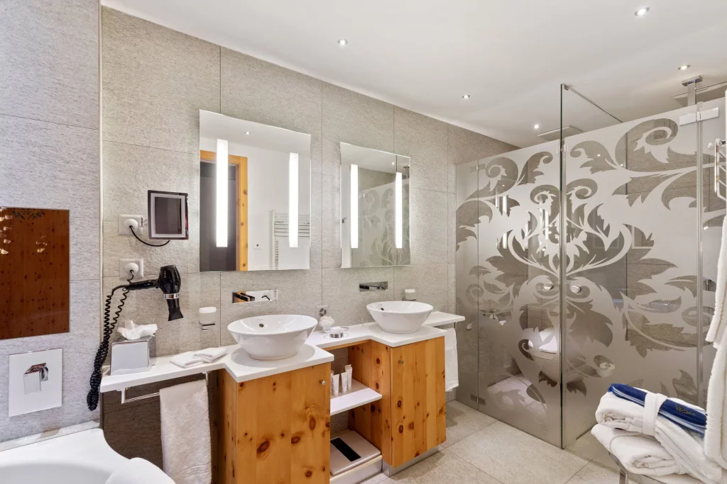 Classic Superior One Bedroom Suite
