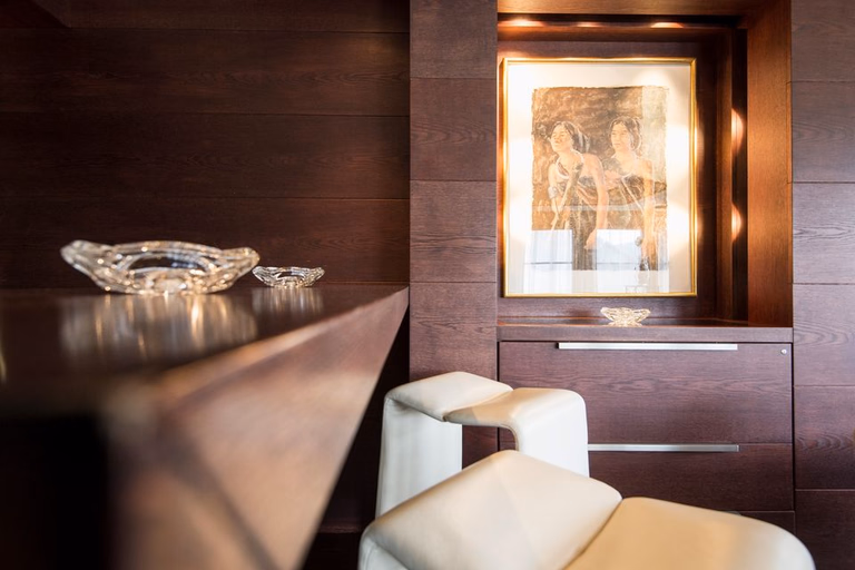 Suite Exclusive