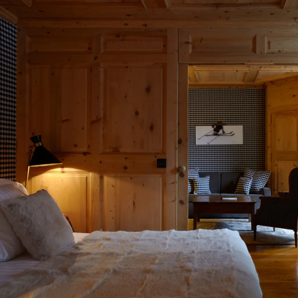 Club Room