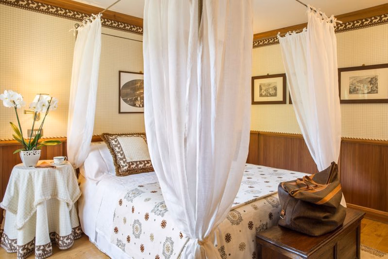 Classic Rooms