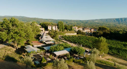 Les Lodges Sainte Victoire (Luberon Villas at Domaine de la Coquillade – nature suites)