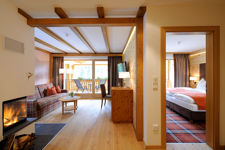 Rooms & Suites (5-star superior)