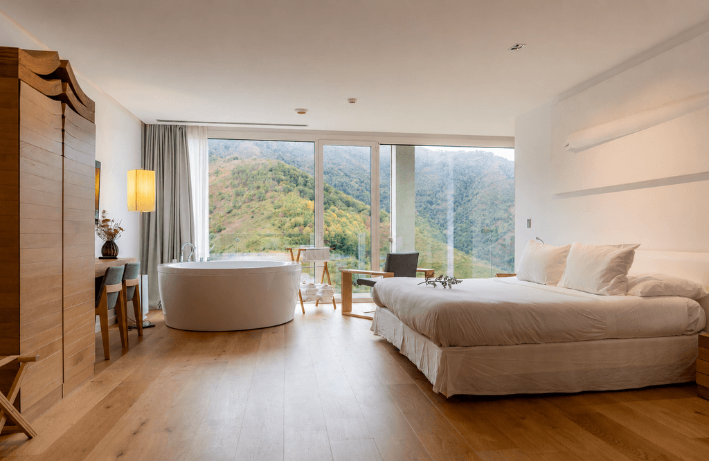 Attic Junior Suite
