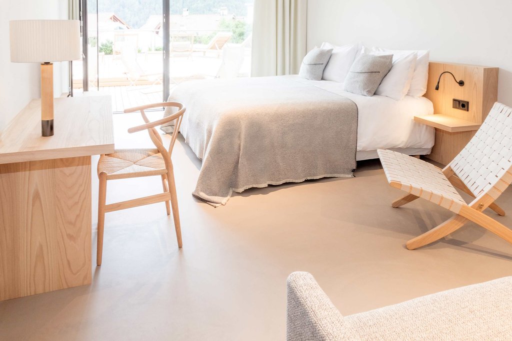 Gable Room
