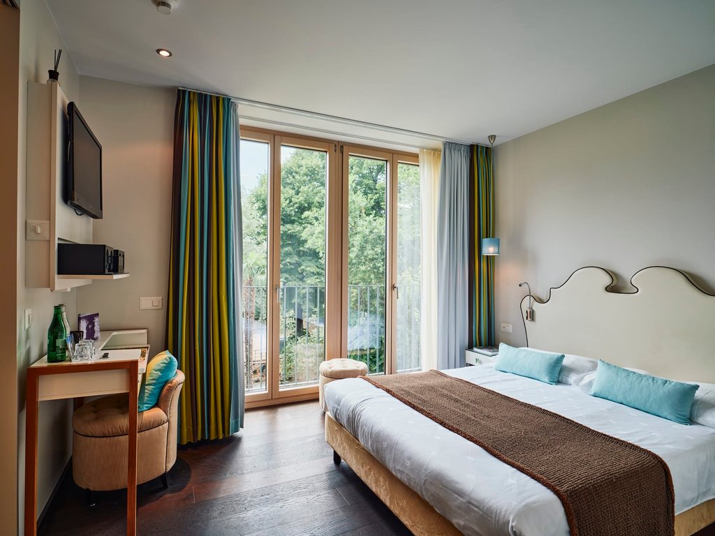 Double Room Small