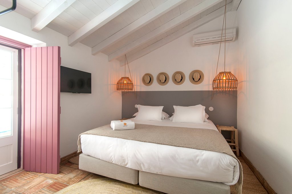 Deluxe One-Bedroom House