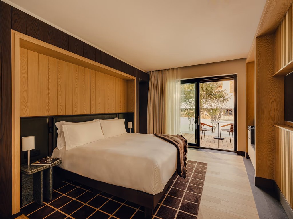 Deluxe Room with Balcony