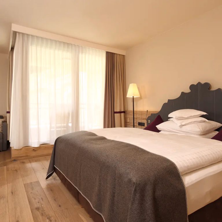 Junior Suite Deluxe with Panoramic View