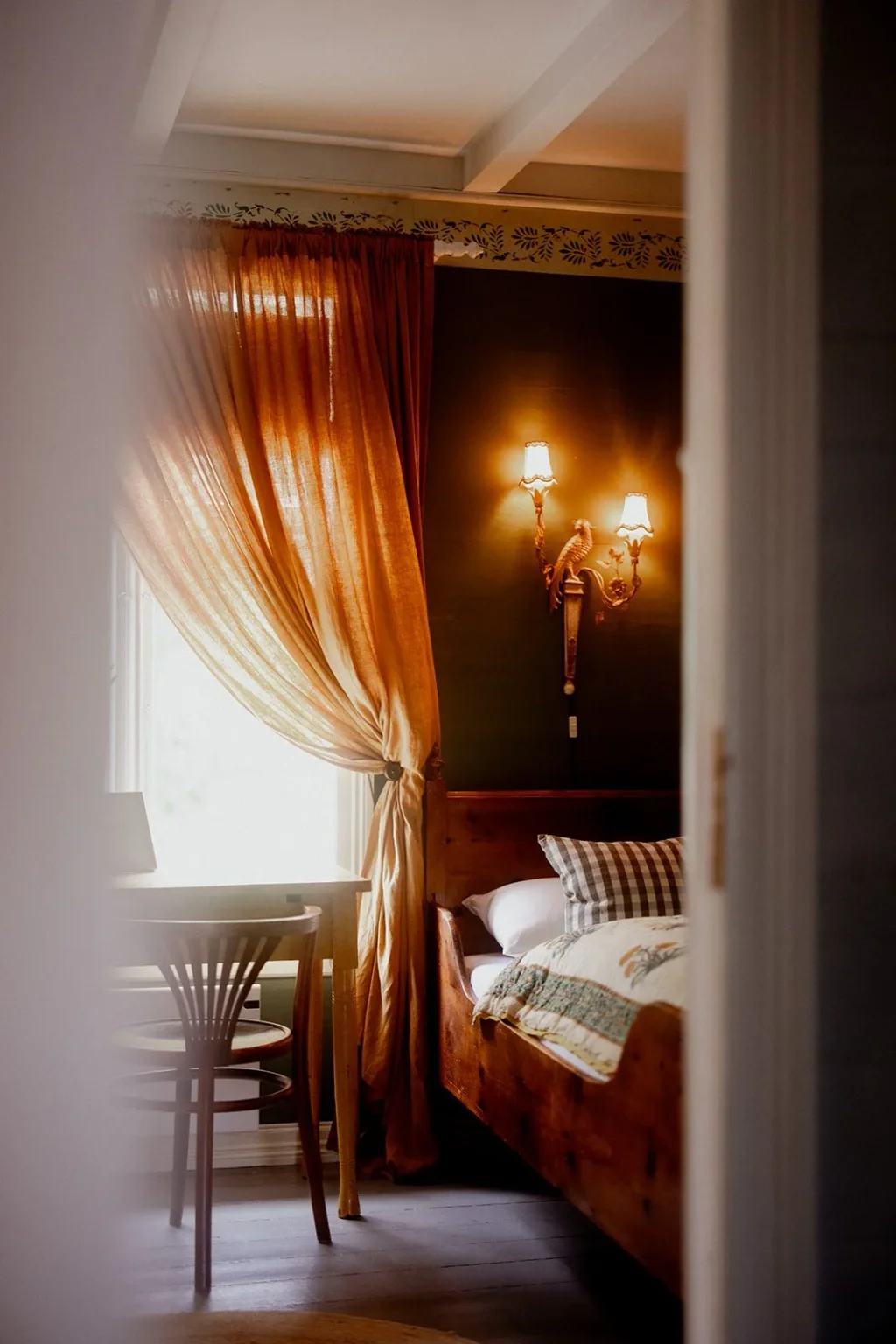 Double Room with Shared Bathroom
