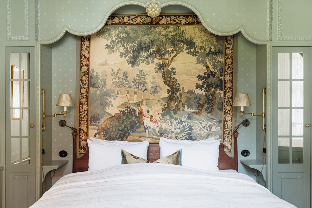 Standard Guestroom