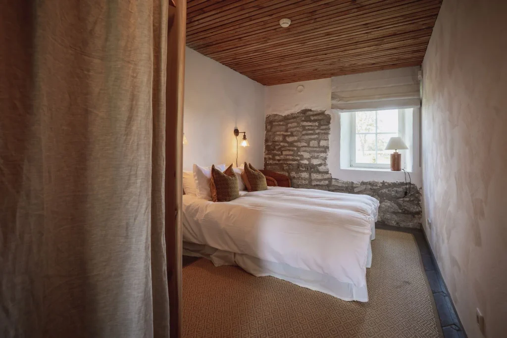 Deluxe Rooms