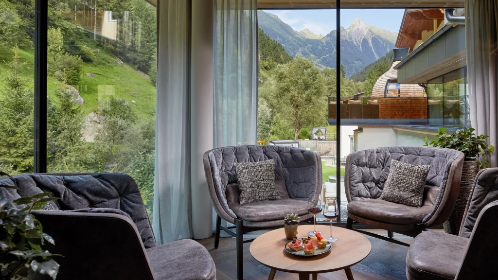Mountain One Single Room