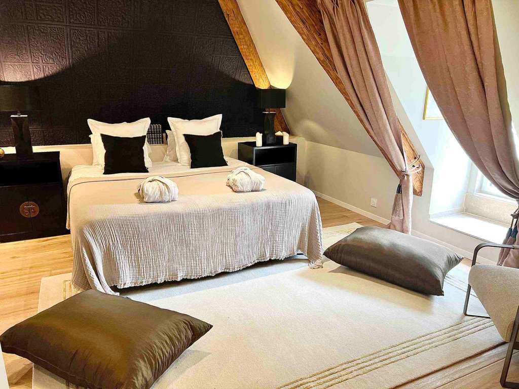 Luxe Room