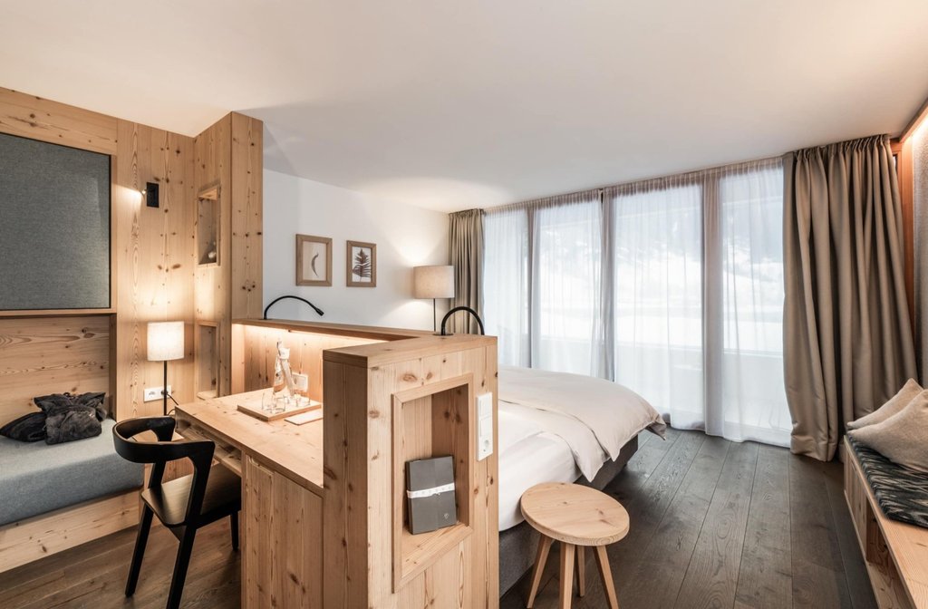 Double Room Glimmer