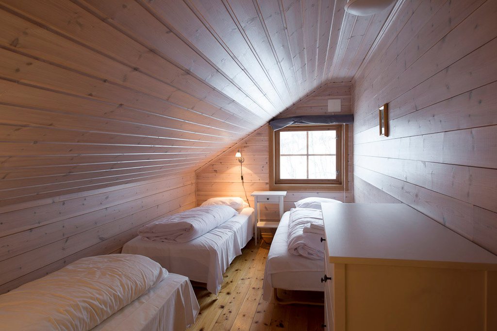 Double Room Facing the Parking Lot