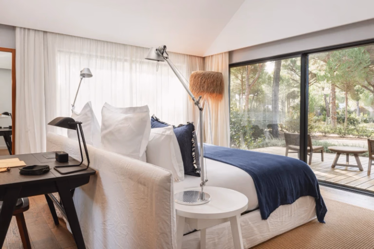 Bio Pool Suite - Terracota Wing