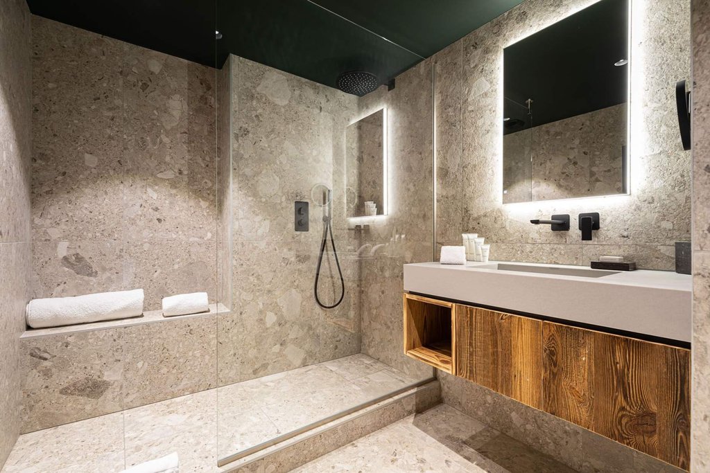 Star Suite