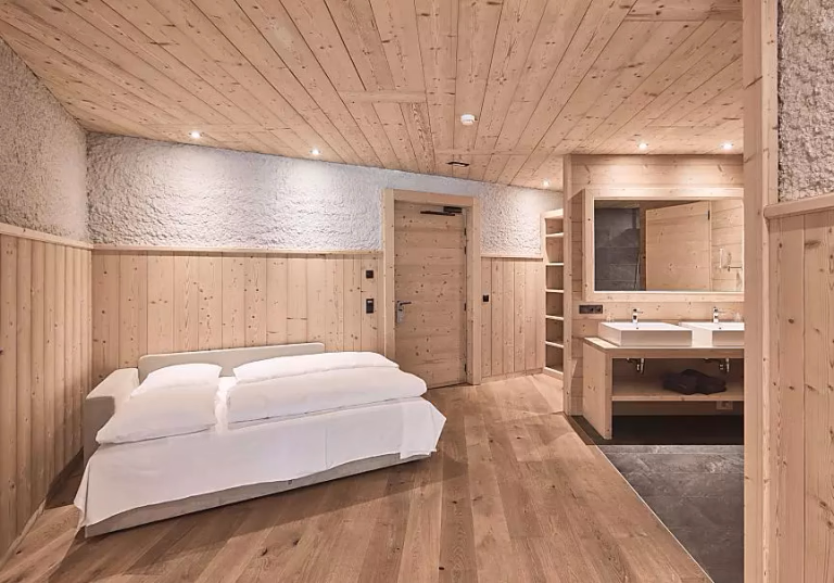 Mountain Lodge