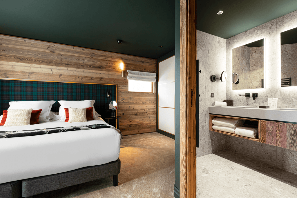 Snow Suite