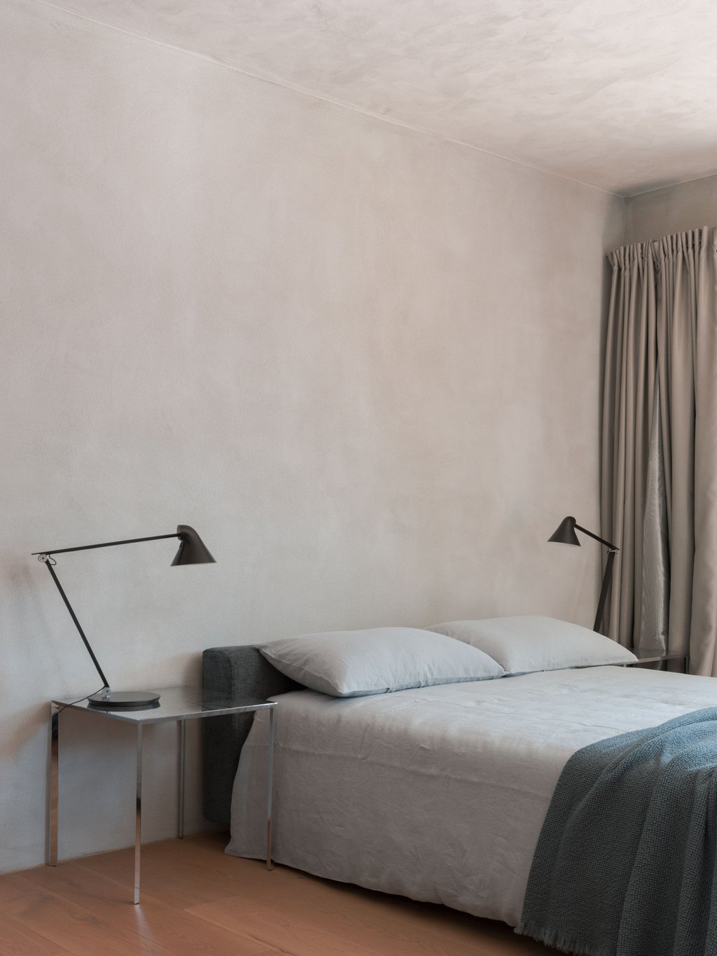 Junior suite with garden side patio