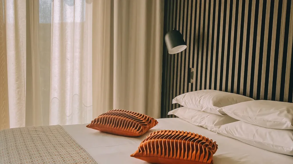 Room Gruta