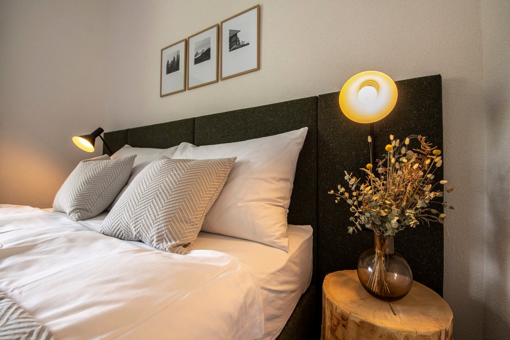 Doppelzimmer (Double Room)