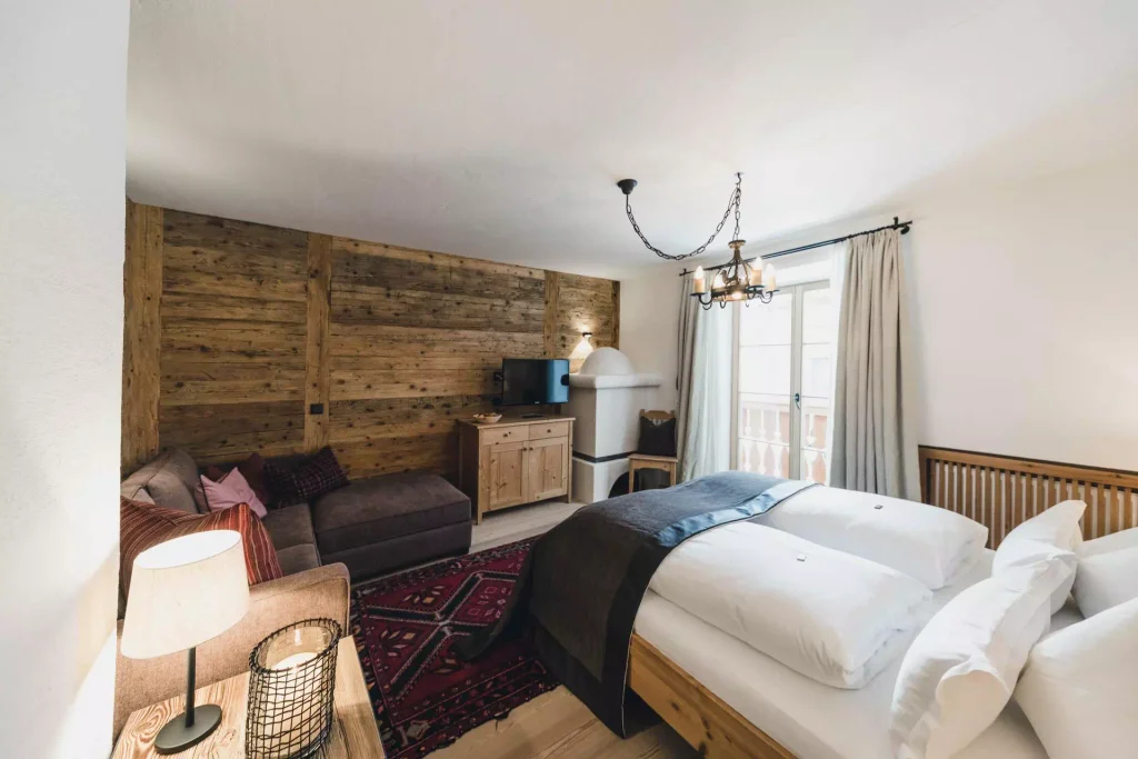 'Kamin' Room