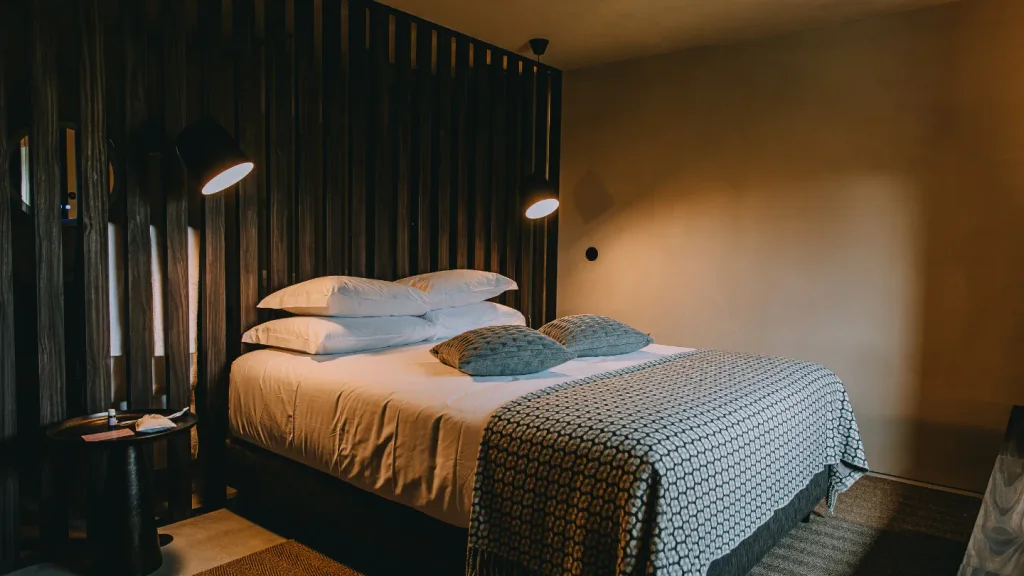 Room Gruta