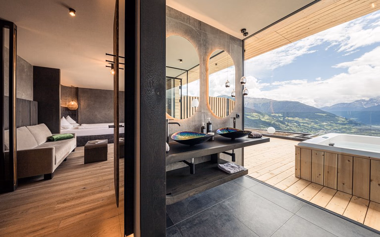 Superior Suite