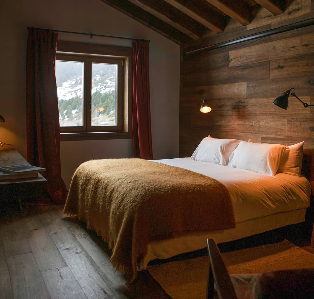 Double Room (Sleeps Two)