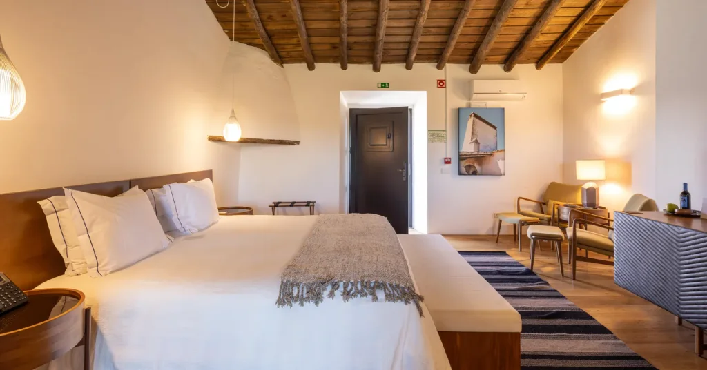 The LAND Suites