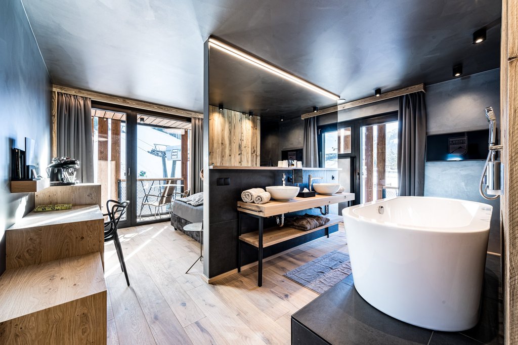 Premium Suite